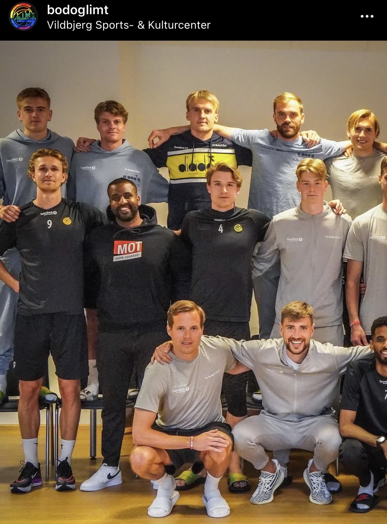 Daniel holder foredrag om idrett og mangfold